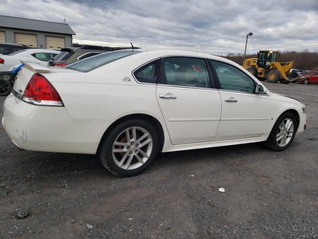 2G1WU57M691162844 - 2009 CHEVROLET IMPALA LTZ WHITE photo 3