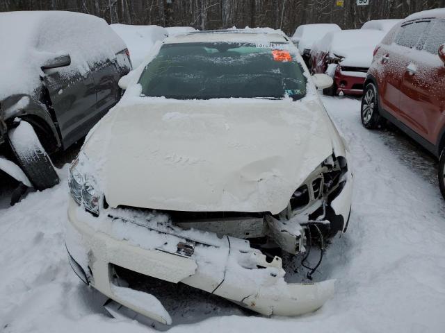 2G1WU57M691162844 - 2009 CHEVROLET IMPALA LTZ WHITE photo 5