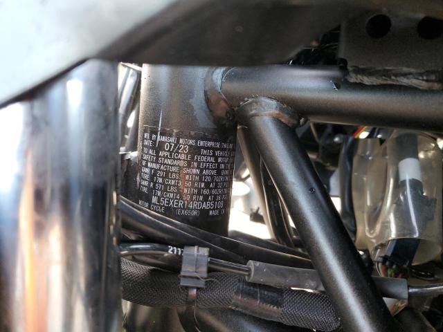ML5EXER14RDAB5108 - 2024 KAWASAKI EX650 R Черный фото 10
