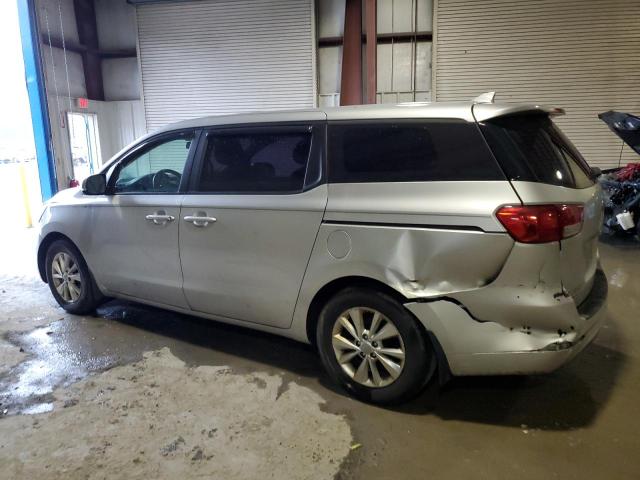 KNDMA5C10H6285002 - 2017 KIA SEDONA L SILVER photo 2