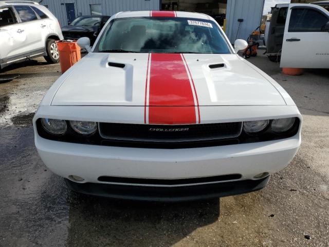 2C3CDYAG2DH594169 - 2013 DODGE CHALLENGER SXT WHITE photo 5