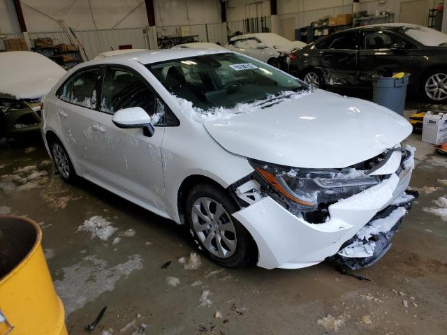 5YFEPMAE4NP318669 - 2022 TOYOTA COROLLA LE WHITE photo 4