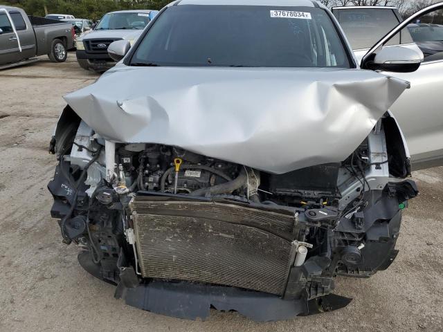 5XYPGDA59KG483447 - 2019 KIA SORENTO LX SILVER photo 12