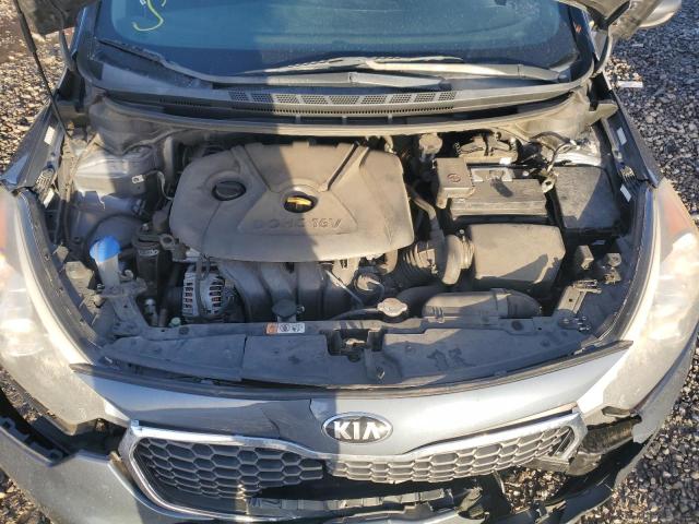 KNAFK4A62G5573488 - 2016 KIA FORTE LX GRAY photo 11