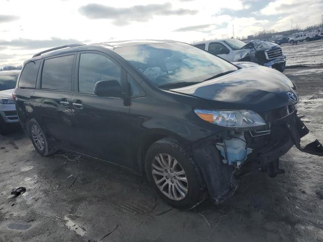 5TDYZ3DC5HS886310 - 2017 TOYOTA SIENNA XLE BLACK photo 4