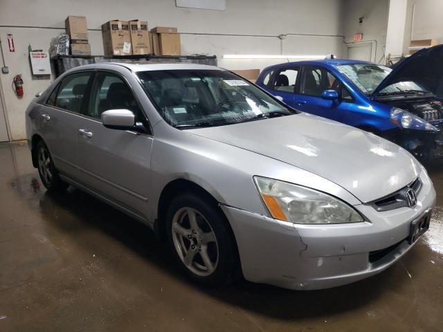 1HGCM56714A140529 - 2004 HONDA ACCORD EX SILVER photo 4