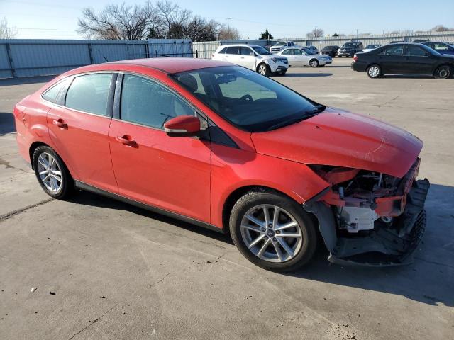 1FADP3F22GL294104 - 2016 FORD FOCUS SE RED photo 4