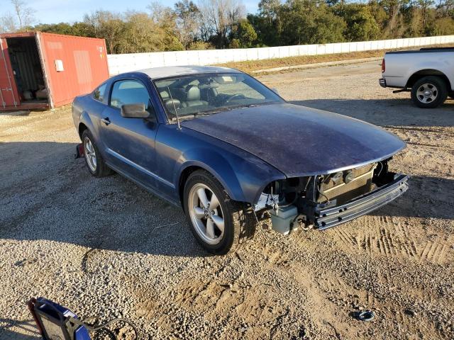 1ZVHT80N275367772 - 2007 FORD MUSTANG BLUE photo 4