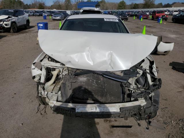 1HGCR2F38DA011409 - 2013 HONDA ACCORD LX WHITE photo 5