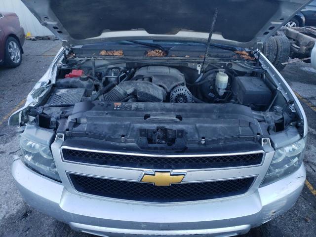 1GNSKBE05ER135878 - 2014 CHEVROLET TAHOE K1500 LT SILVER photo 11