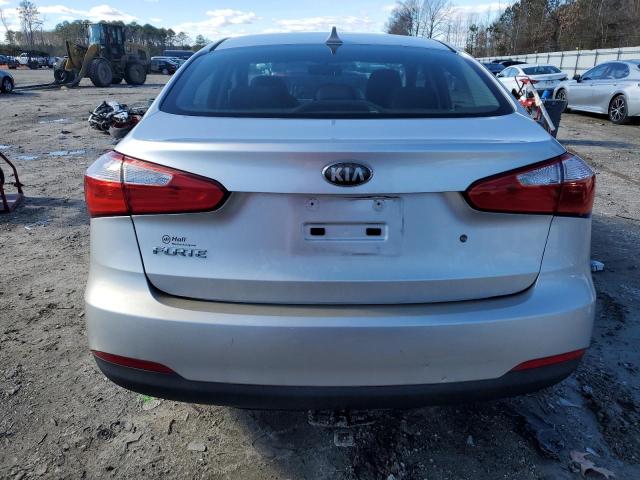 KNAFK4A64E5066833 - 2014 KIA FORTE LX SILVER photo 6