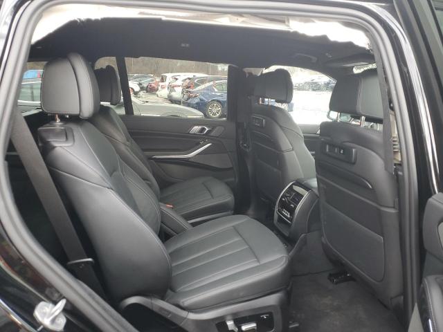 5UXCX6C04N9M79127 - 2022 BMW X7 M50I BLACK photo 11
