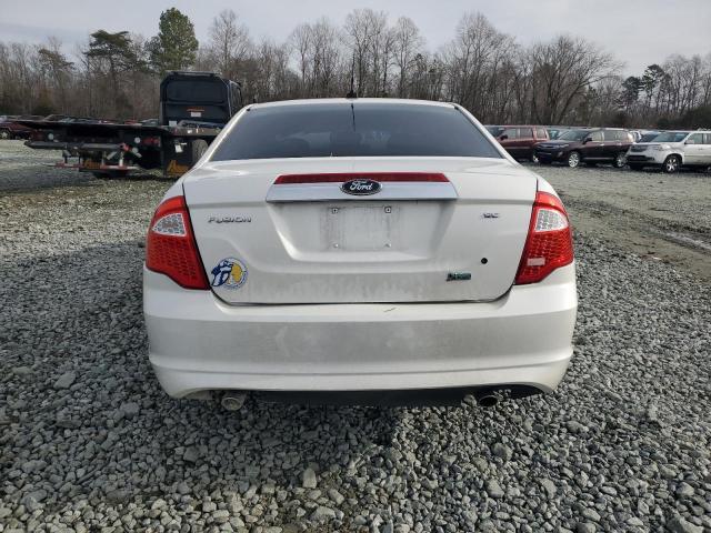 3FAHP0HG9AR197743 - 2010 FORD FUSION SE WHITE photo 6