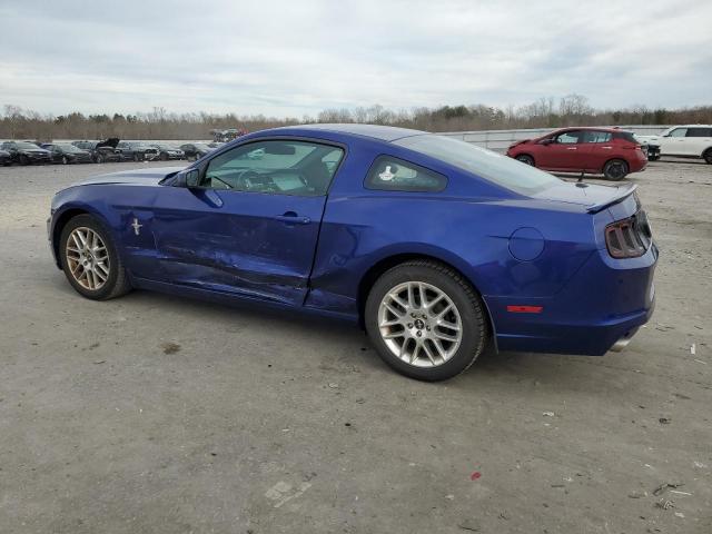 1ZVBP8AM3E5334440 - 2014 FORD MUSTANG BLUE photo 2