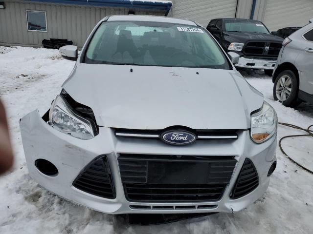 1FADP3F23DL104998 - 2013 FORD FOCUS SE SILVER photo 5