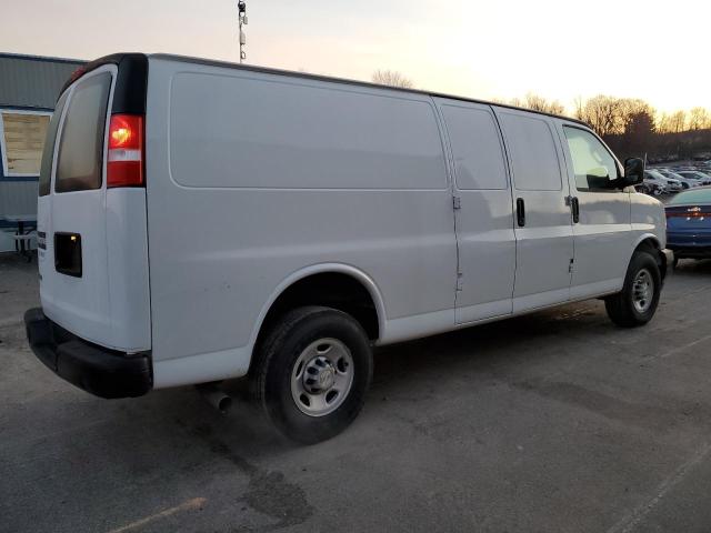 1GCWGBFP8M1221707 - 2021 CHEVROLET EXPRESS G2 WHITE photo 3