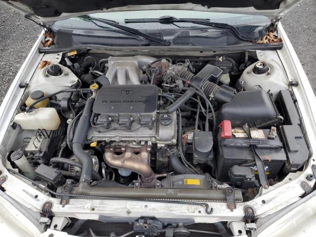 JT2BF28K2X0199113 - 1999 TOYOTA CAMRY LE WHITE photo 11