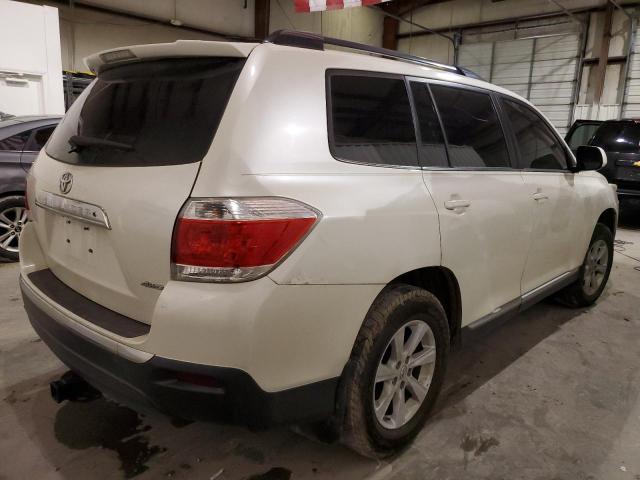 5TDBK3EH5DS234379 - 2013 TOYOTA HIGHLANDER BASE WHITE photo 3