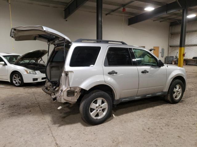 1FMCU0C70CKB74908 - 2012 FORD ESCAPE XLS SILVER photo 3