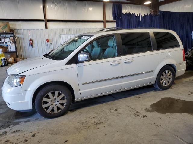 2A4RR8DX3AR456627 - 2010 CHRYSLER TOWN & COU TOURING PLUS WHITE photo 1