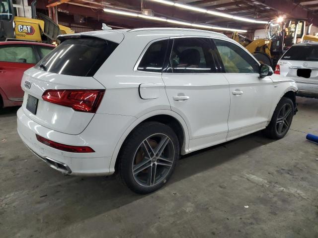 WA1C4AFY9J2041912 - 2018 AUDI SQ5 PRESTIGE WHITE photo 3