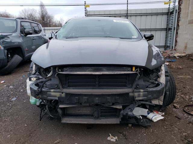 3FA6P0T91HR248193 - 2017 FORD FUSION SE GRAY photo 5