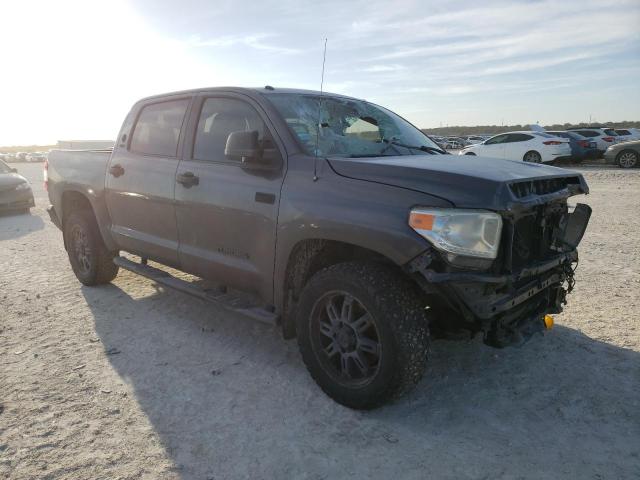 5TFEY5F16EX160782 - 2014 TOYOTA TUNDRA CREWMAX SR5 GRAY photo 4