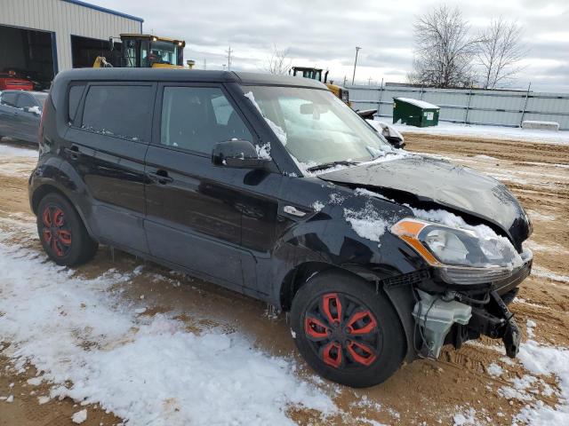 KNDJT2A57D7617393 - 2013 KIA SOUL BLACK photo 4