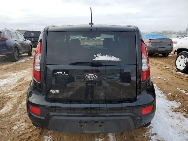 KNDJT2A57D7617393 - 2013 KIA SOUL BLACK photo 6