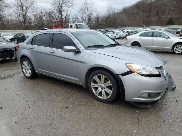 1C3CCBAB4DN765256 - 2013 CHRYSLER 200 LX SILVER photo 4