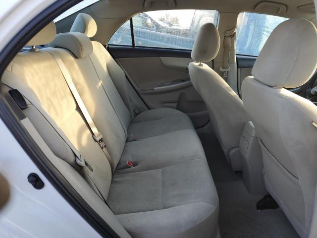 5YFBU4EE3CP019838 - 2012 TOYOTA COROLLA BASE WHITE photo 10