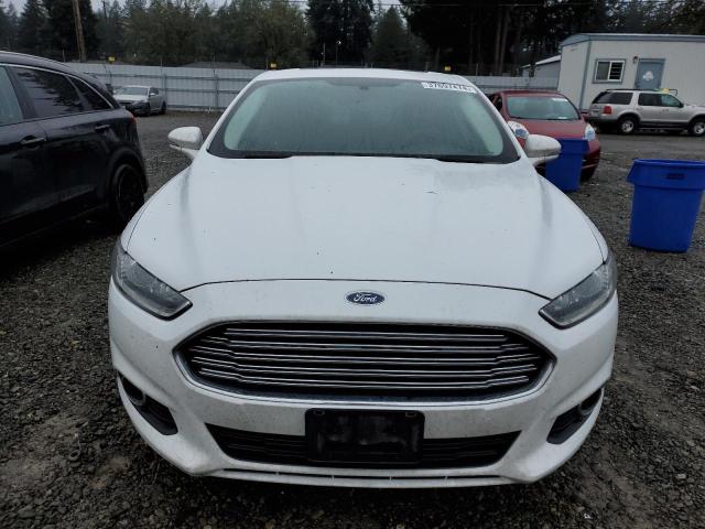 3FA6P0HD0FR306644 - 2015 FORD FUSION SE WHITE photo 5