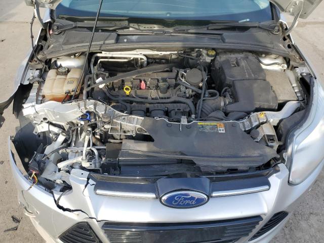 1FAHP3H20CL253527 - 2012 FORD FOCUS SEL SILVER photo 11