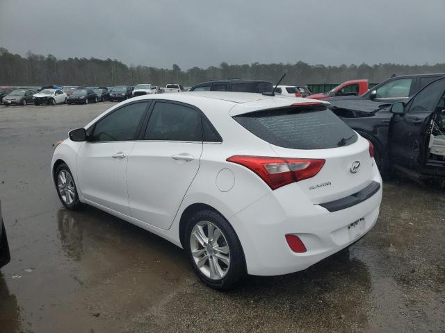 KMHD35LH7EU231531 - 2014 HYUNDAI ELANTRA GT WHITE photo 2