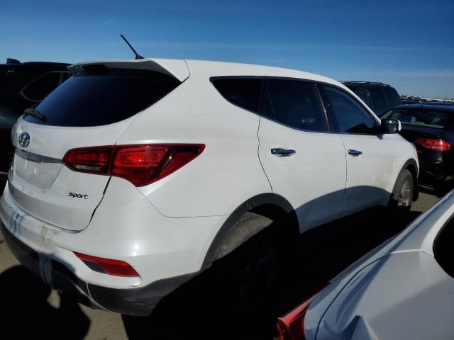 5NMZT3LB1JH098048 - 2018 HYUNDAI SANTA FE S WHITE photo 3