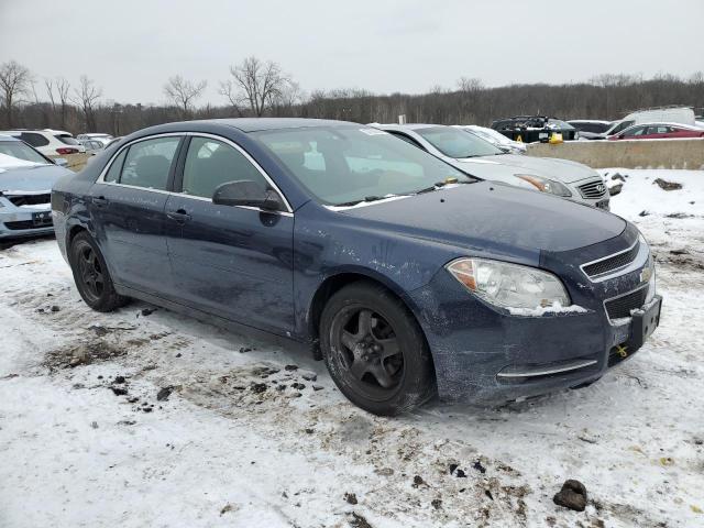 1G1ZG57BX94172557 - 2009 CHEVROLET MALIBU LS BLUE photo 4