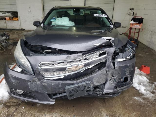 1G11H5SA9DF277581 - 2013 CHEVROLET MALIBU LTZ Сұр фото 5