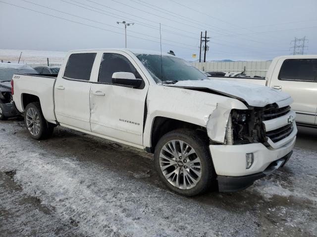 3GCUKREC6HG484296 - 2017 CHEVROLET SILVERADO K1500 LT WHITE photo 4