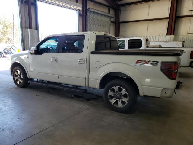 1FTFW1CT6DFD00732 - 2013 FORD F150 SUPERCREW WHITE photo 2