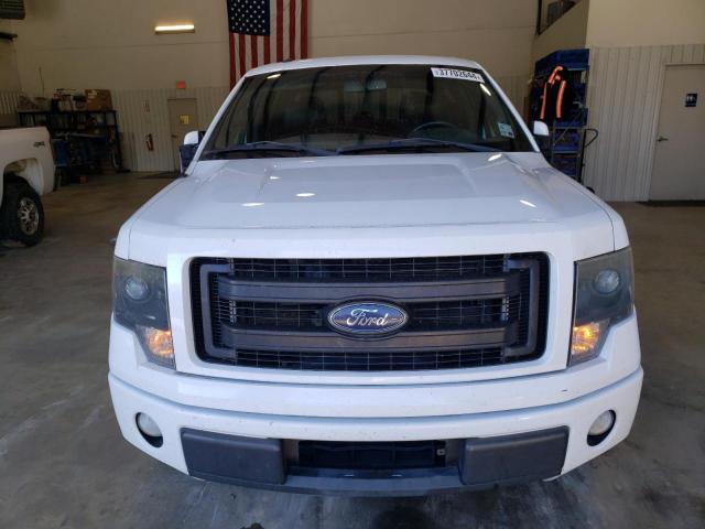 1FTFW1CT6DFD00732 - 2013 FORD F150 SUPERCREW WHITE photo 5