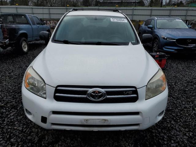 JTMBK33V385067993 - 2008 TOYOTA RAV4 WHITE photo 5