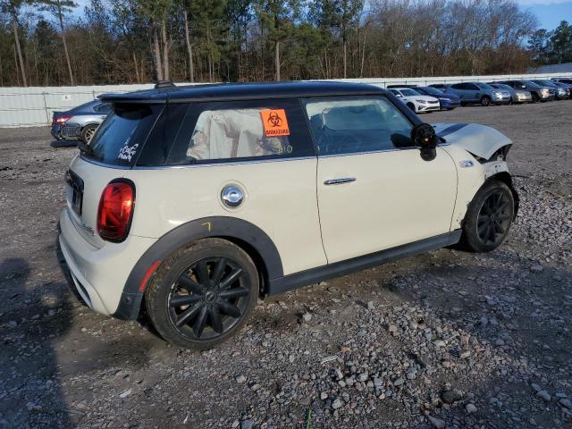 WMWXP7C53K2A50103 - 2019 MINI COOPER S WHITE photo 3