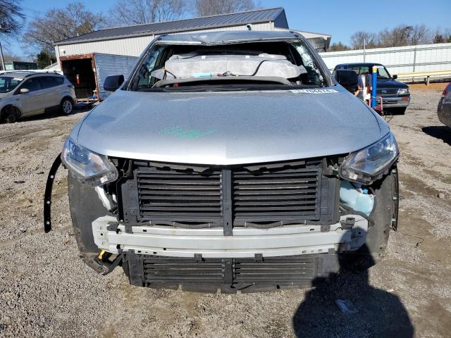 1GNERFKW4JJ159171 - 2018 CHEVROLET TRAVERSE LS SILVER photo 5