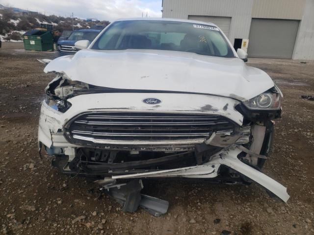 3FA6P0G73FR226847 - 2015 FORD FUSION S WHITE photo 5