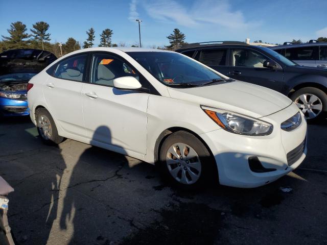 KMHCT4AE3FU795726 - 2015 HYUNDAI ACCENT GLS WHITE photo 4