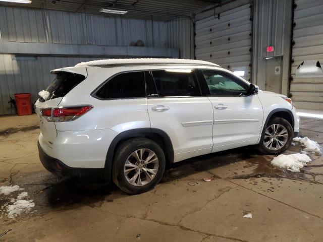 5TDJKRFH5FS196748 - 2015 TOYOTA HIGHLANDER XLE 白色 照片 3