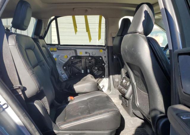 5LM5J6XC6PGL20634 - 2023 LINCOLN AVIATOR 银色 照片 10