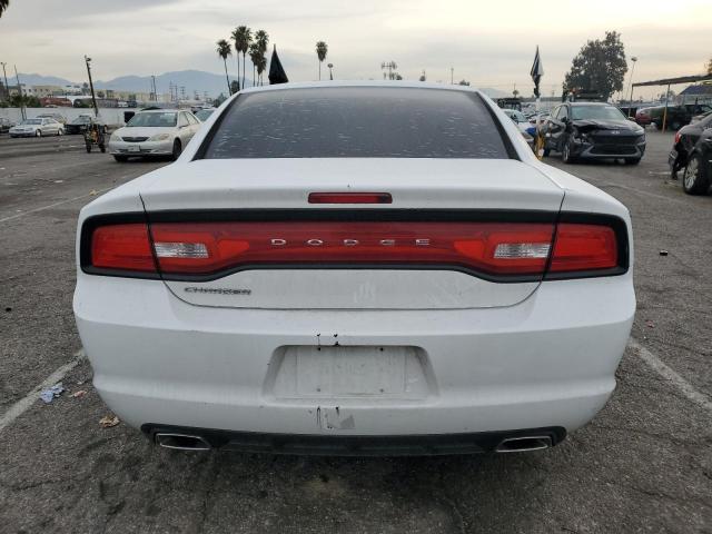 2C3CDXBG3DH622702 - 2013 DODGE CHARGER SE WHITE photo 6