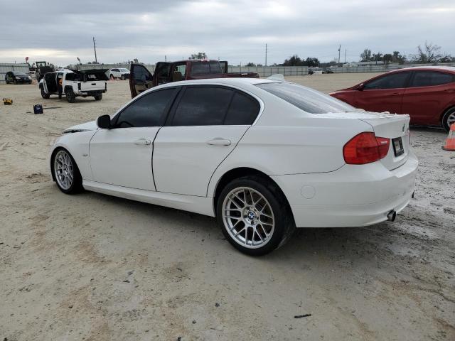 WBAPN7C50BA781094 - 2011 BMW 335 D WHITE photo 2