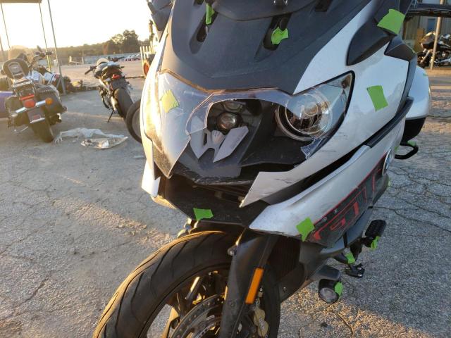 WB10F1103KZ542756 - 2019 BMW K1600 GT SILVER photo 9